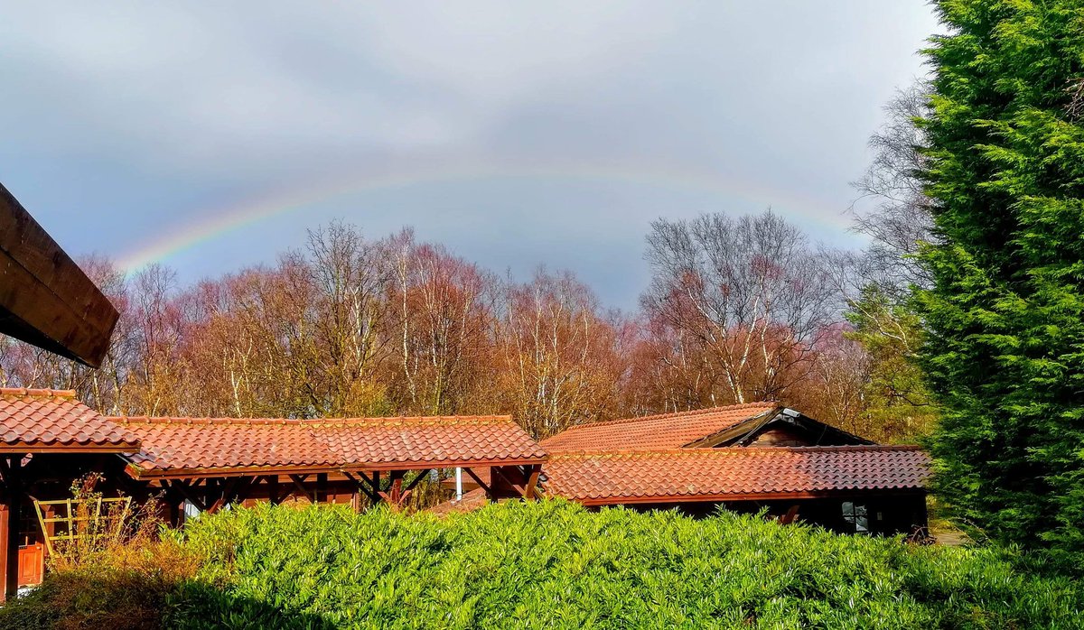 Somewhere over the Chevin Lodges 🌈

#rainbow #sunshine #rain #hotel #beautiful #lodges #otley #guiseley #yorkshire
