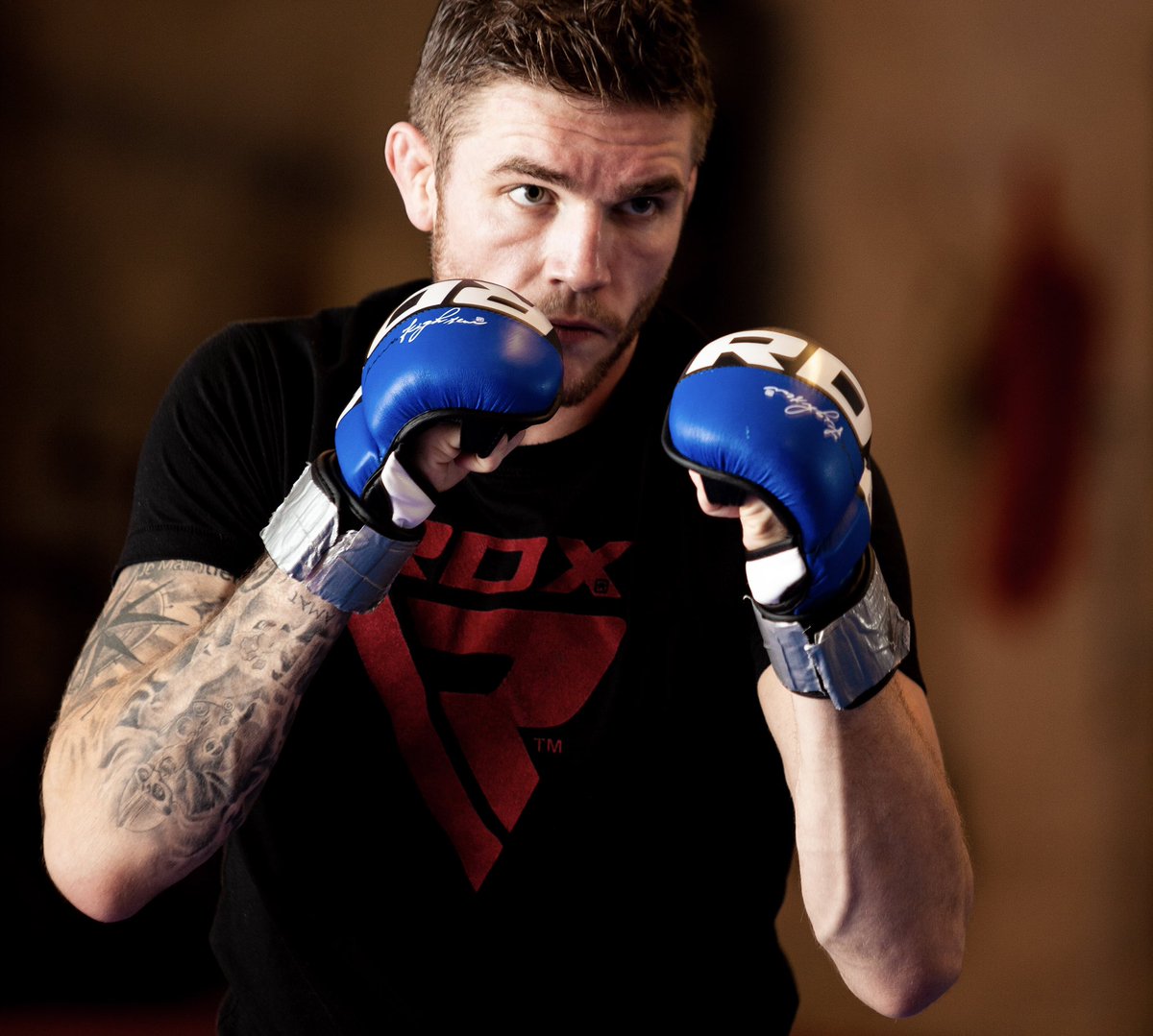 hybrid_viking's tweet photo. Fightweek! 👊 watch my fight live @MMATVlive  #mma #fighter #viking #fightweek #livingthedream #reklame @RDXSports @MoguIManagement @mmaViking  📸: @TomBelaya https://t.co/2PinaeRJBU