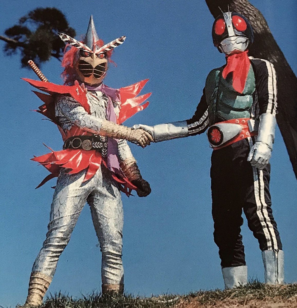 以前載せさせて頂いた仮面ライダーと変身忍者嵐の写真…こちらは1972年3