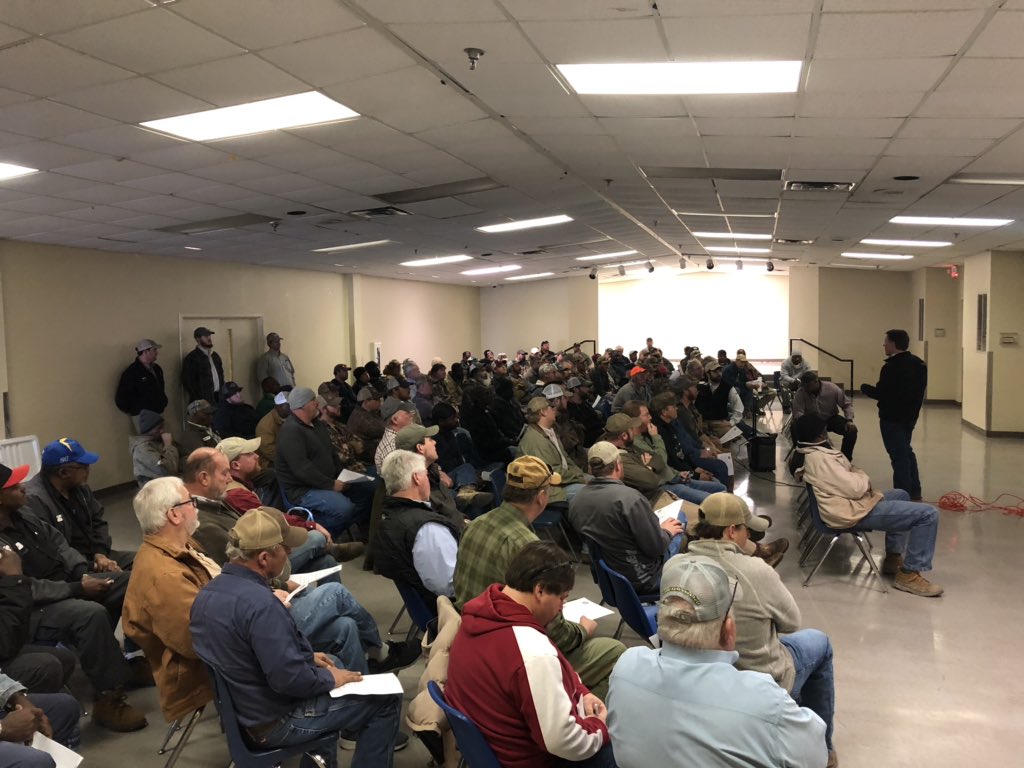 DarrinDodds's tweet photo. Packed house for dicamba applicator training today in Tunica. Thanks to @JasonABond and @TrentIrby #mscrops #MSUExtService #MSU_AG https://t.co/WJ7Oueb9ld