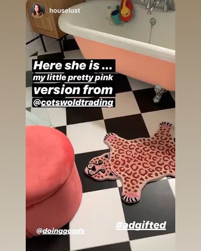 cotswoldtrading's tweet image. Our fabulous #pinkleopard rug from @doinggoods looking super stylish in newly revamped @houselust bathroom #loonyleopard #doinggoods #bathroomheaven
