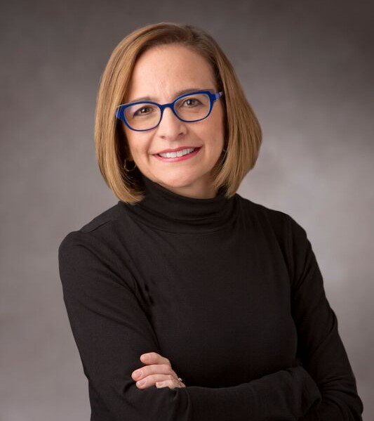 “Be yourself. Be inclusive of others being themselves. That’s how we take down barriers to inclusion and foster diversity on our journey to create the world we want tomorrow.” - Angela Mangiapane, President of Mars Global Services
#WomenOfMars #IWD #BalanceForBetter