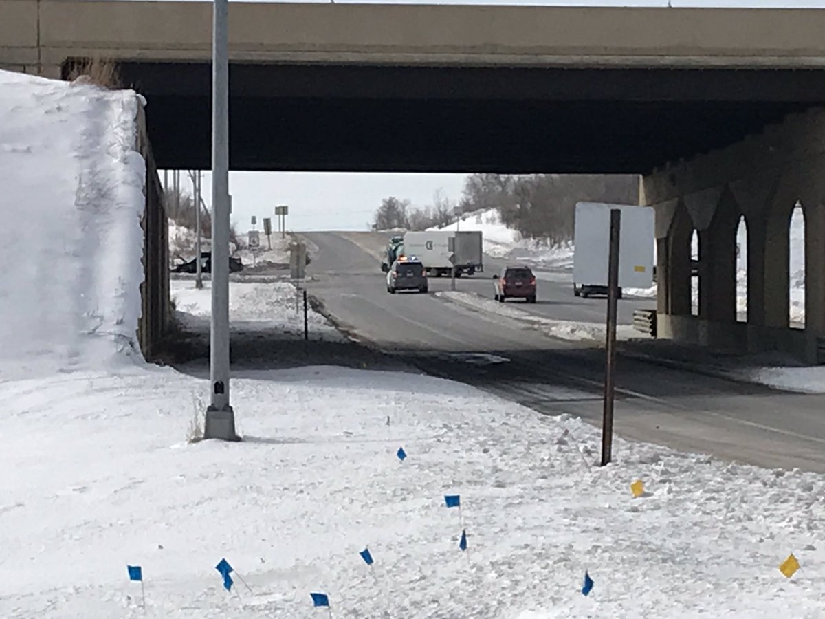 Msimmons_3NN's tweet photo. Crash on 192nd st near US 6 ramp https://t.co/tWMNt0ymbR