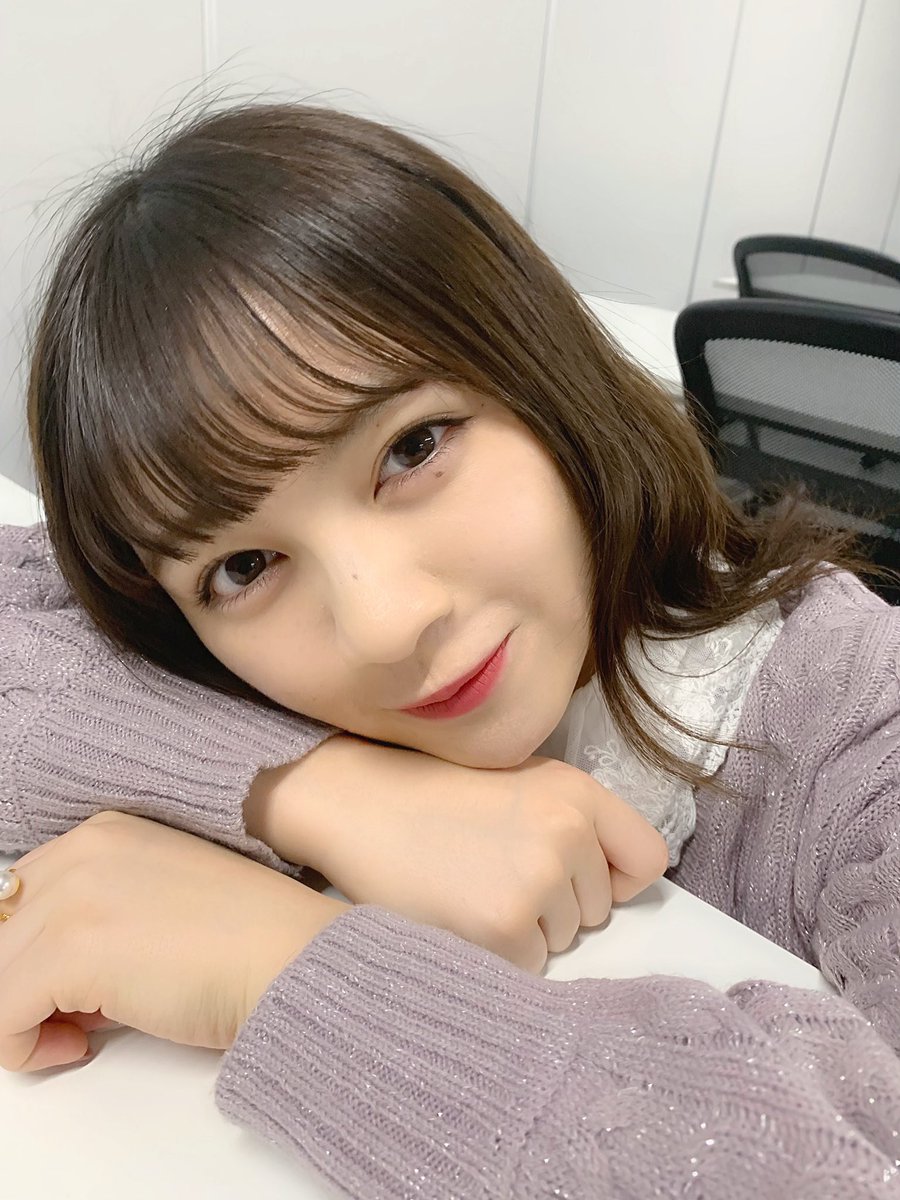 廣川 奈々聖 わーすた 大学生っぽい と言われて喜んだら 後ろのイスがね と言われました