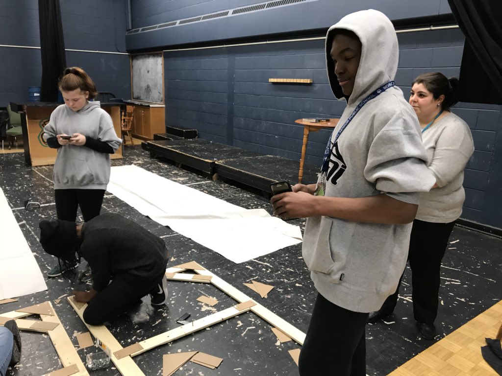 BramaleaD's tweet photo. The drama club has been busy preparing for the National Theatre School Ontario Drama Festival! https://t.co/NbvdUAfzTt