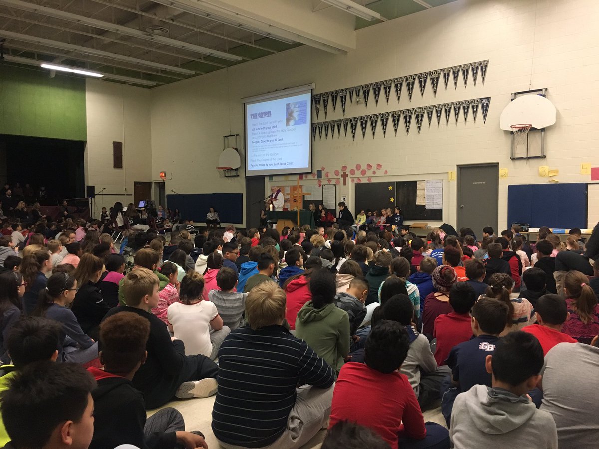 MsFKassar's tweet photo. Celebrating Ash Wednesday at St. Elizabeth Seton CES with Fr. Roy. 💕✝️ @SES_ycdsb @ycdsb @archtoronto #FirstDayOfLent #AshWednesday #PreparingForEaster #Lent https://t.co/WkknlIvUBW