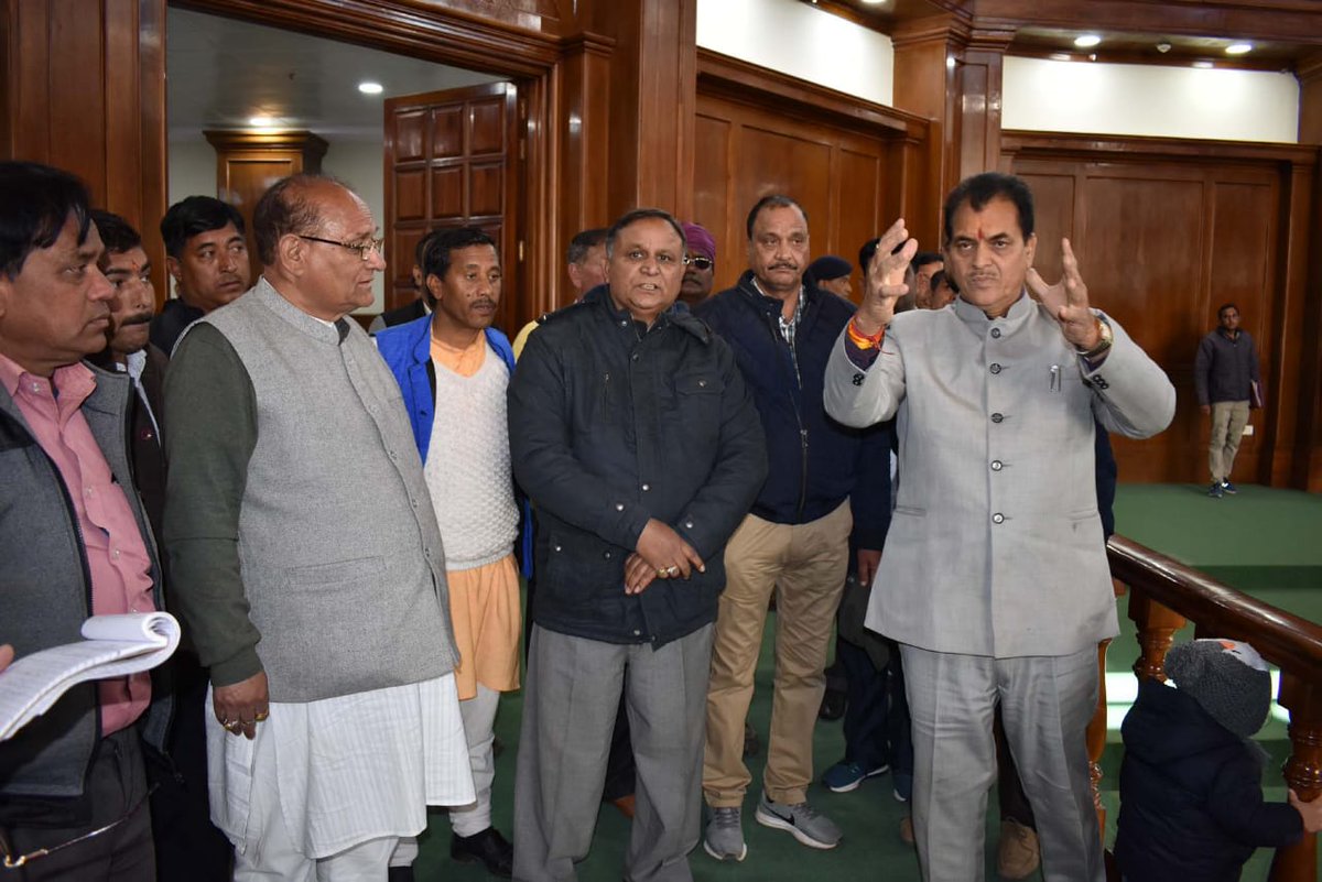 MLAPremAggarwal's tweet image. बुधवार को भराडीसैंण (#गैरसैंण) #विधानसभा में निर्माण कार्यो का स्थलीय #निरीक्षण करते हुए निर्माण कार्यो पर संतोष व्यक्त किया।
@narendramodi जी से आग्रह है कि आप भी खूबसूरती देखने आए।
भराडीसैंण में देश का सबसे खूबसूरत विधानसभा भवन बनकर पूरी तरह से तैयार है।
#Gairsain
#VidhanSabha