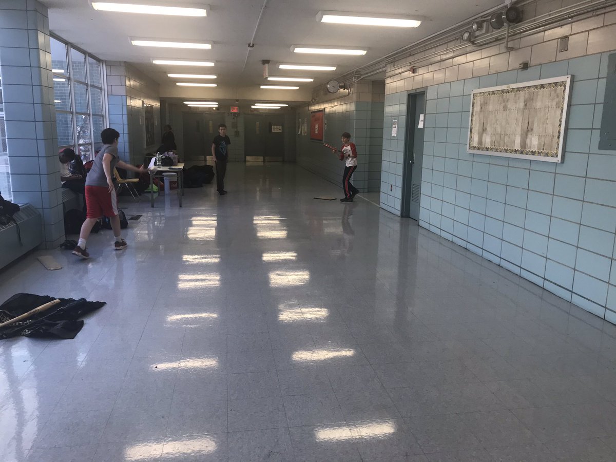 I.S. 318 Baseball tweet media