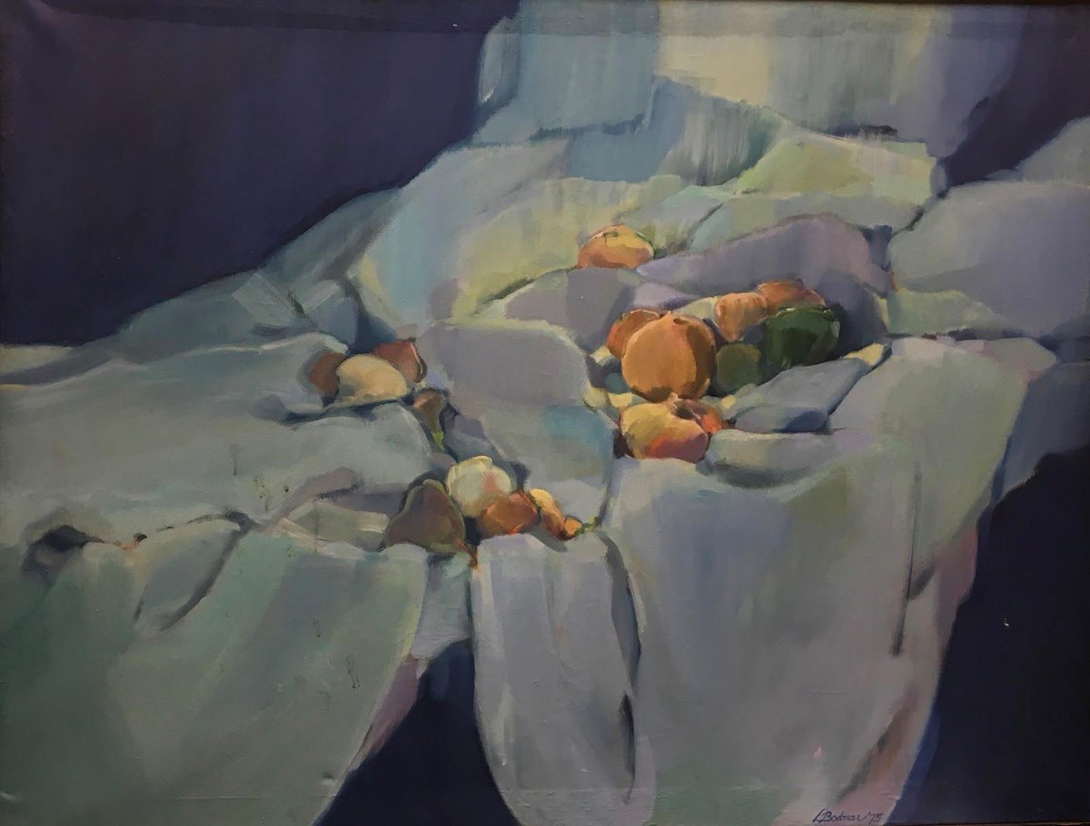 BradyGallery's tweet photo. Defying the Middle, oil on canvas, 1976
“I probe individual identity and cultural ties, piece together fragments of text and figuration, and perpetuate a discourse about one’s place in the world.”
#LydiaBodnarBalahutrak
#GWUCollection #5WomenArtists @WomenInTheArts https://t.co/6kVIB9KCmC