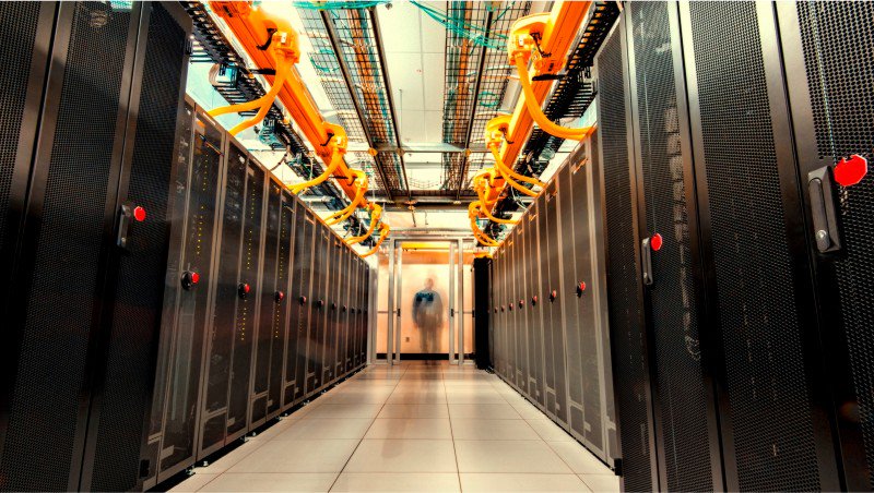 .<a href="/MicrosoftAfrica/">Microsoft Africa</a> opens first datacentres in #Africa ow.ly/NmZY30nWxYC <a href="/4Afrika/">OneAfrika</a>