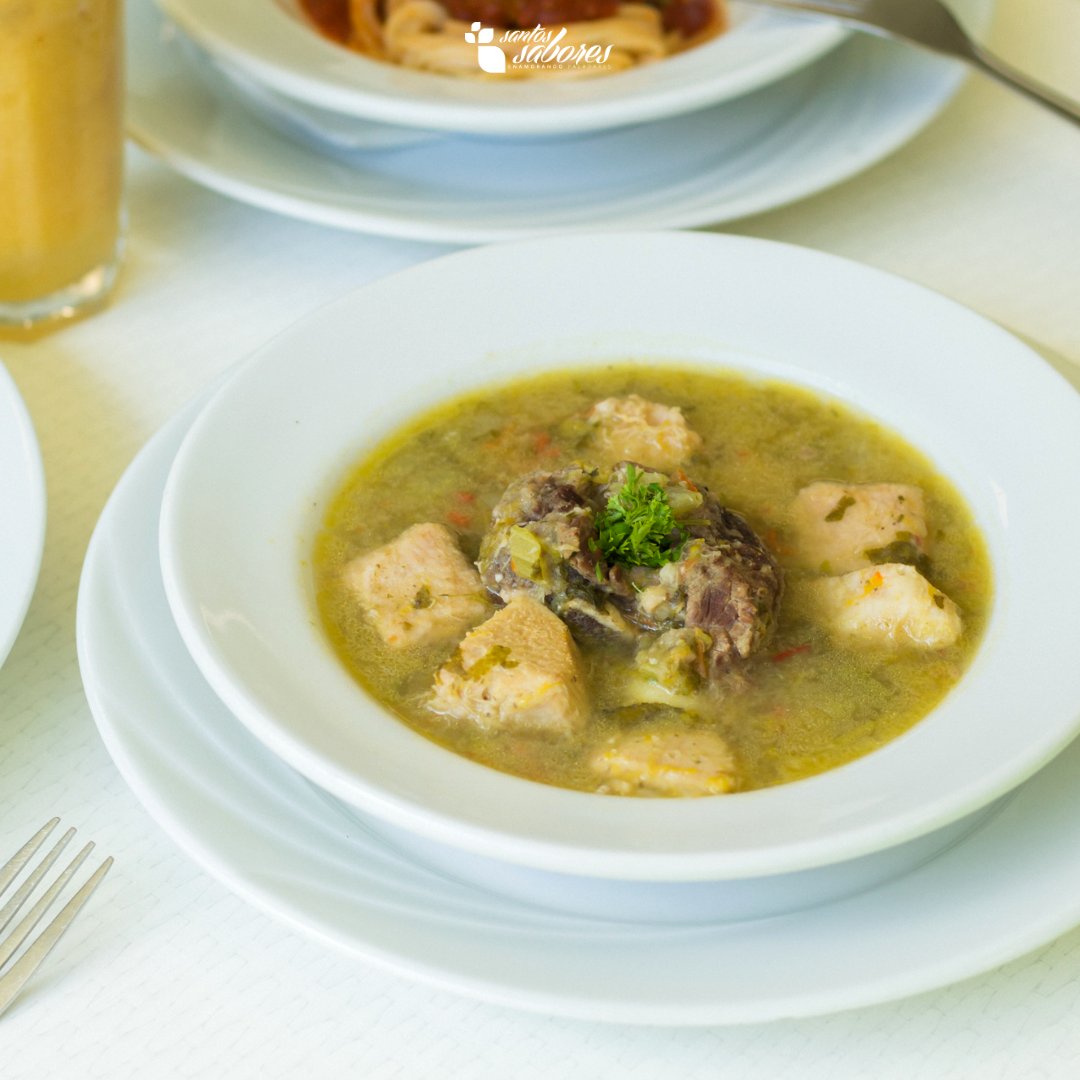 Cada mañana puedes revisar el menú del día en nuestros #Instagram stories. Hoy tenemos una reconfortante sopa de costilla.

instagram.com/santosabores