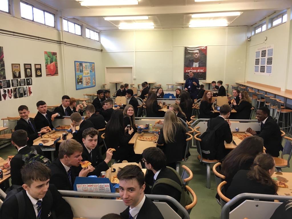 DeltaManorCroft's tweet photo. AMAZING EFFORT YEAR 11! Pizza to celebrate final maths intervention before the big finale!!! #paper3 #bringonthecalculators #grade5please @academy_manorc @dominos #pizzafordays #mathsmocks #mathschampions https://t.co/h2DDLaftCn