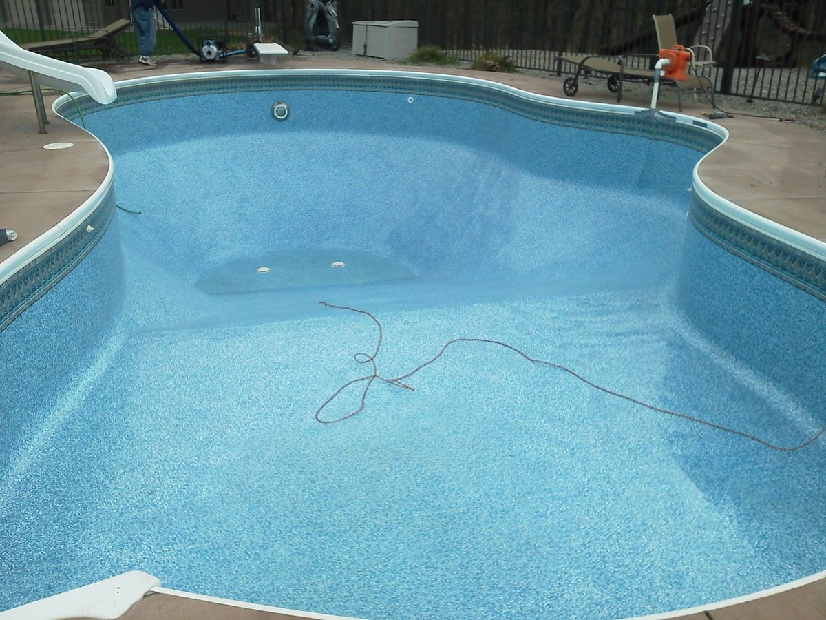 aquabrospool's tweet photo. Before ➡️ After
We're here to help your pool return to it's natural beauty! Visit our website to see all the services we can offer you: https://t.co/FYn92ogR3Q #NY #Pool https://t.co/JUQAQUymrd