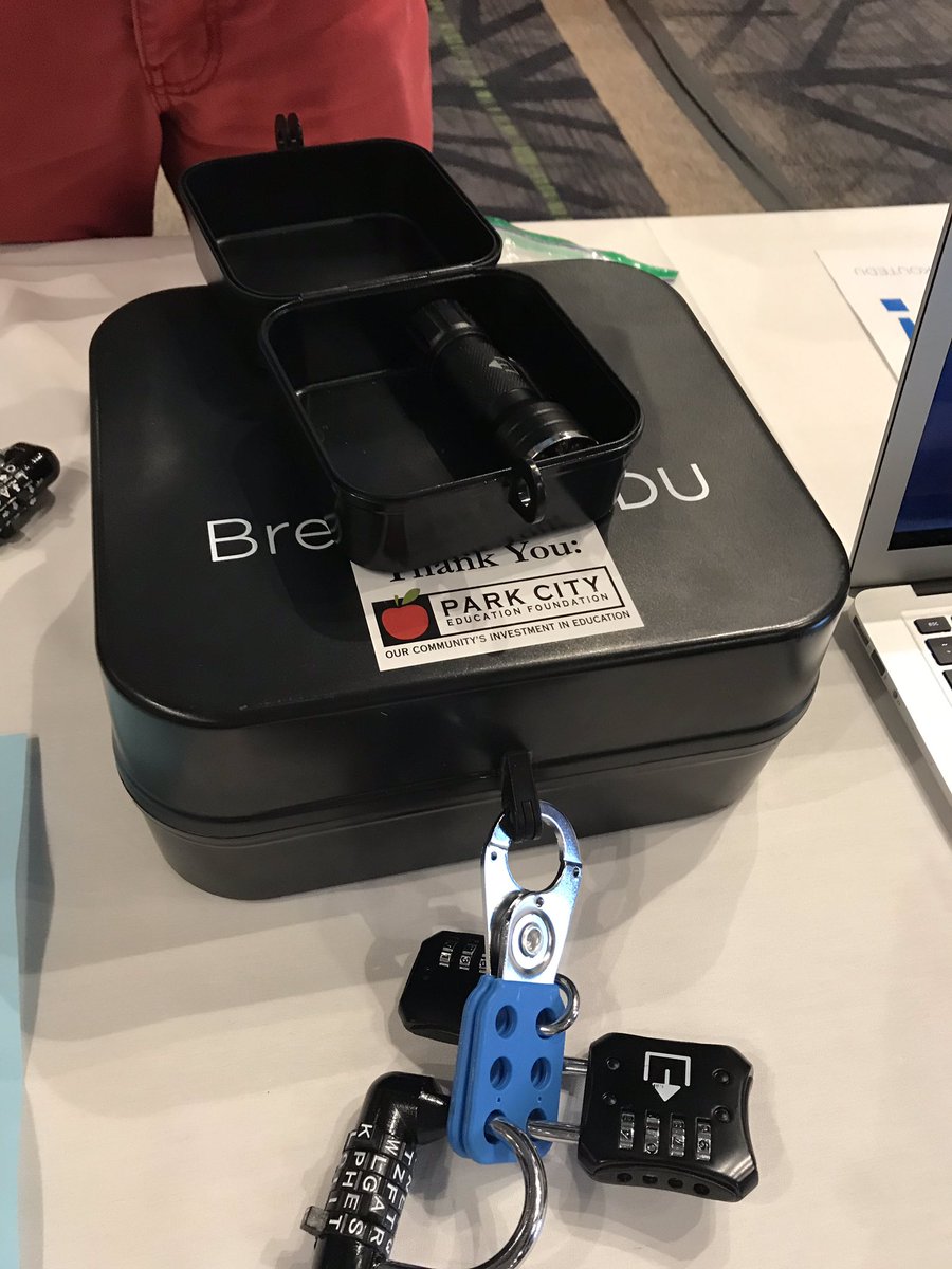 cveslittlecats's tweet photo. Getting new ideas for break out classrooms! #UCET2019 #TellYourEDUStory #explorecreatediscover #stemschoolsrock https://t.co/P8SfjtmQo7