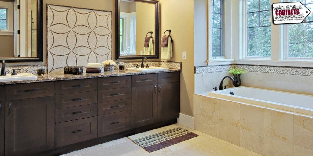 Your #bathroom deserves some cabinet love too! 

Visit #WCW today to find the perfect style and design that you are looking for. -->> ow.ly/Nur950lKLFu

#Cabinets #BathroomCabinets #NewBathroom #BeautifulBathroom #DreamBathroom #WholesaleCabinetWarehouse #BathroomMakeover