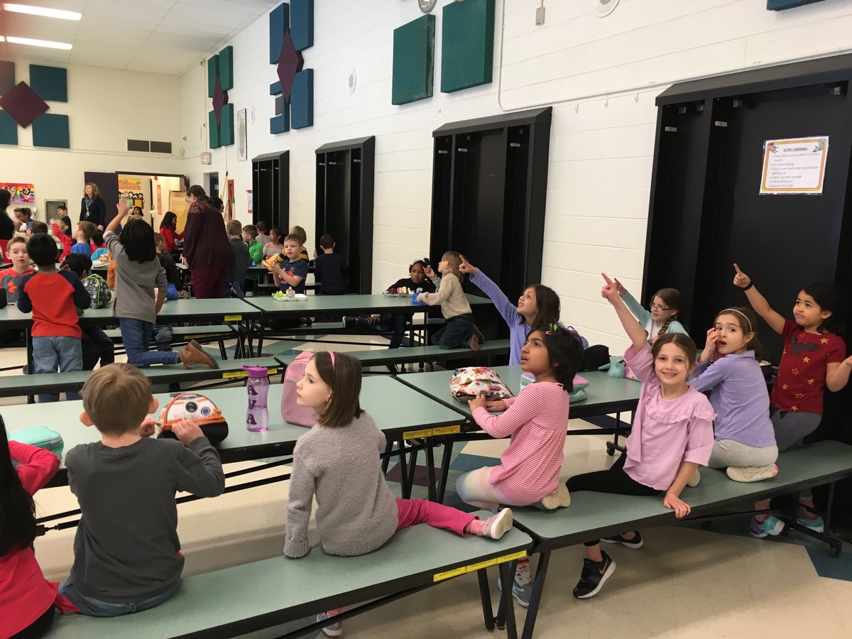 NoviOrchardHill's tweet photo. Orchard Hills has some new additions to the cafeteria!  Thank you to our PTO for starting off our international flag display to recognize our #OHFamily and to our maintenance staff Annesley and Ted for putting them up! #NoviPride https://t.co/qeqzTjgQYG