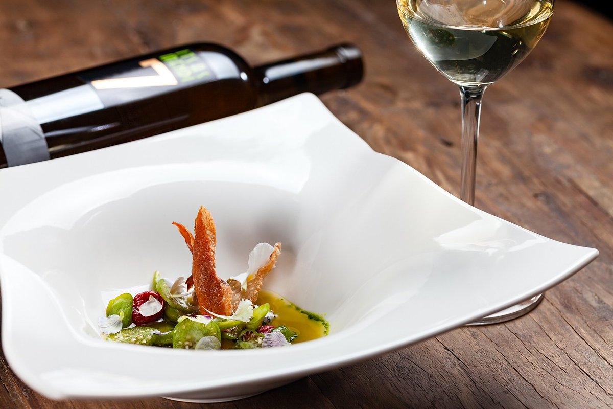 Ceviche de habas con Itsasmendi 7 Txacoli @cavasdelmundo by <a href="/KamillaSeidler/">Kamilla Seidler</a>