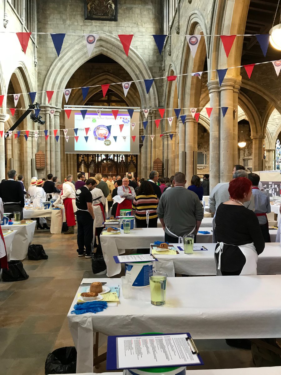 simongribbon's tweet photo. Lovely day judging the tasty #vegan category at @BritishPies with @fussfreefoodie, my knowledgable partner for the day! #pies #noteatingtonight @sandstarcomms https://t.co/CHsRfHZynn