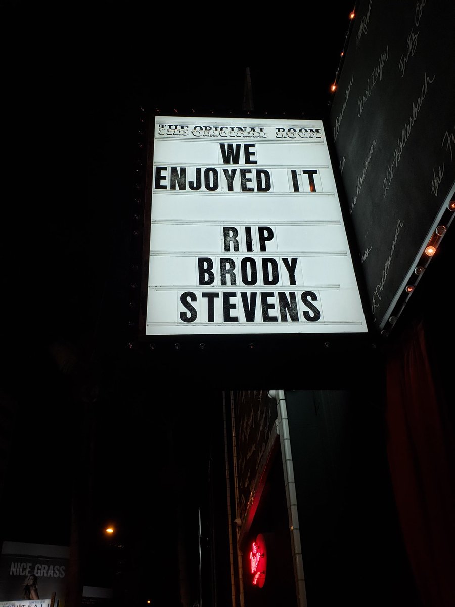 enerbeans1's tweet photo. Had so much fun last night @TheComedyStore for @BrodyismeFriend festival of friendship. #brodystevens #yougotit #weenjoyedit https://t.co/YHxMsmioD6