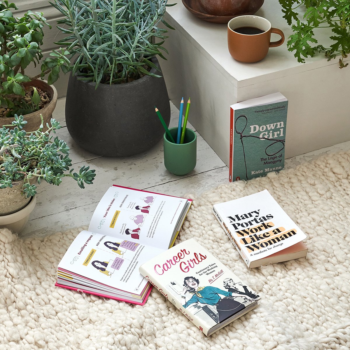 PenguinUKBooks's tweet photo. From visionary storytellers and inspirational voices to books that help us to better understand our world, celebrate #InternationalWomensDay with the best books by women, about women, for everyone. https://t.co/MSZzhgBj8I https://t.co/mu9VrFvR7Q