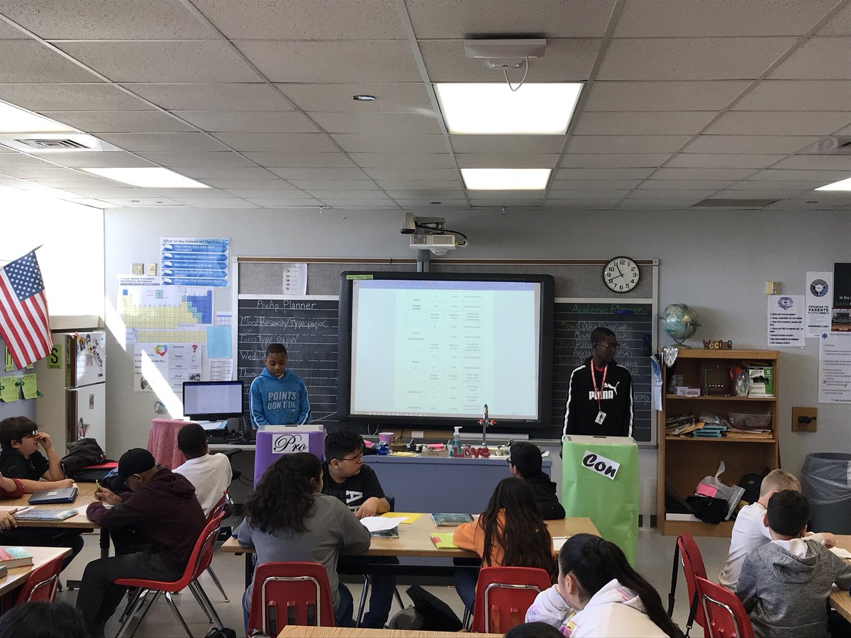 Kristen Jones tweet media