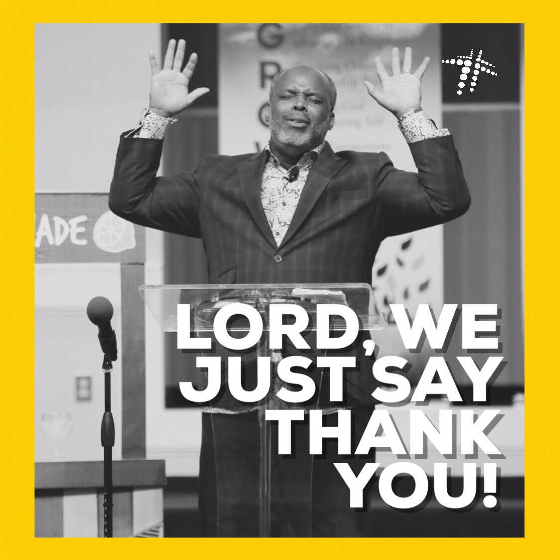 PsAnthonyEMoore's tweet photo. With hands lifted daily, Lord we give you praise and we say THANK YOU for helping us make it through! Meet us for #Noonday Lunch Bible Study or #FreshWindFreshFire at 7:10pm tonight at Carolina. Let’s make our praises felt in heaven!
🧡💙
#ThingsHappenWhenYouPray #CarolinaChurch https://t.co/F9a5v7i5Gn