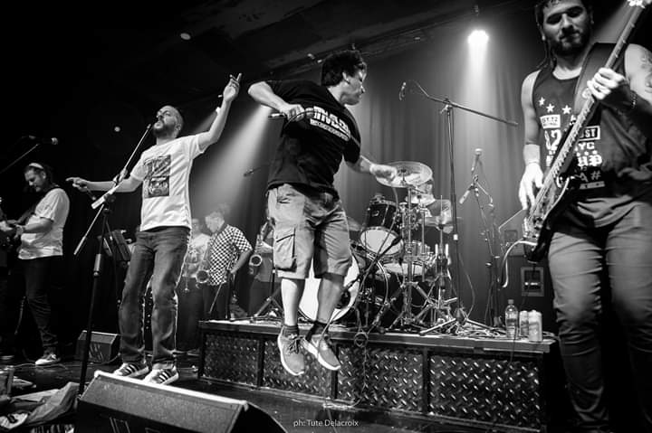 🔥 SALTANDO 🔥

spoti.fi/2EH0Goa

📸 Tute Delacroix