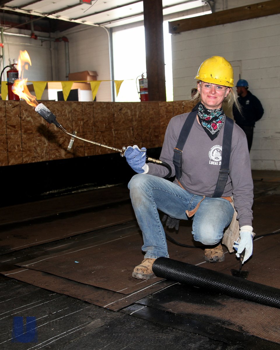 NABTU's tweet photo. A career in the #BuildingTrades means fair treatment and fair wages, while having an opportunity to use your skills to build the future of YOUR community 💪 #WICWeek2019 https://t.co/FWi6GJRmxB