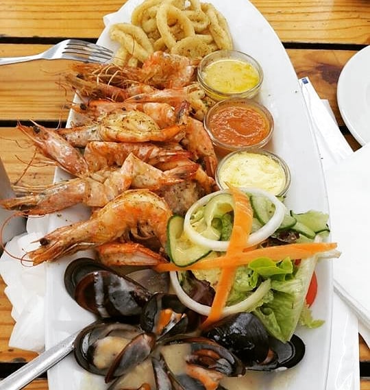 Urban Blues LIVE at Quay 4, <a href="/VandAWaterfront/">vandawaterfront</a> Cape Town, Sunday 10 Mar from 4pm!
facebook.com/events/1451405…
facebook.com/QuayFour/
<a href="/CapeTownLive/">Cape Town Live</a> @CapeTownInsider <a href="/CapeTownTourism/">Cape Town Tourism</a> <a href="/sa_musicscene/">CapeTown Music Scene</a> <a href="/CapeTownEtc/">Cape {town} Etc</a> <a href="/discoverctwc/">Discover WesternCape</a> <a href="/EventsinWC/">Western Cape Events</a> <a href="/ctgigguide1/">CAPE TOWN GIG GUIDE</a> <a href="/YOURLMG/">LMG Gig Guide</a> <a href="/CPTgigs/">Cape Town Gig Guide</a> #Blues #seafood