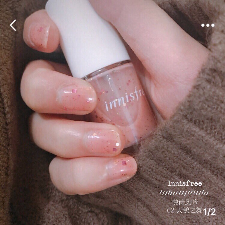 illust_author23's tweet photo. 🎁มาเร็ววว #สุ่มแจก นะจ๊ะ🎁

สวยบาดใจ นาทีนี้ต้องยกให้ #Innisfree เบอร์ 64 เลยย😆

กติกา : รีทวิต + ฟอลร้าน
สุ่มแจก : 28 มีนาคม 19  : 3 ทุ่ม
รางวัล : #ยาทาเล็บ Innisfree 2 รางวัล คนละ 1 ขวด (เลือกได้)😆

#สีทาเล็บ #HowtoBeauty #Howtoperfect #ฉันจะสวย #ใช้ดีบอกต่อ #ของมันต้องมี https://t.co/sVOCQ4m2Bo