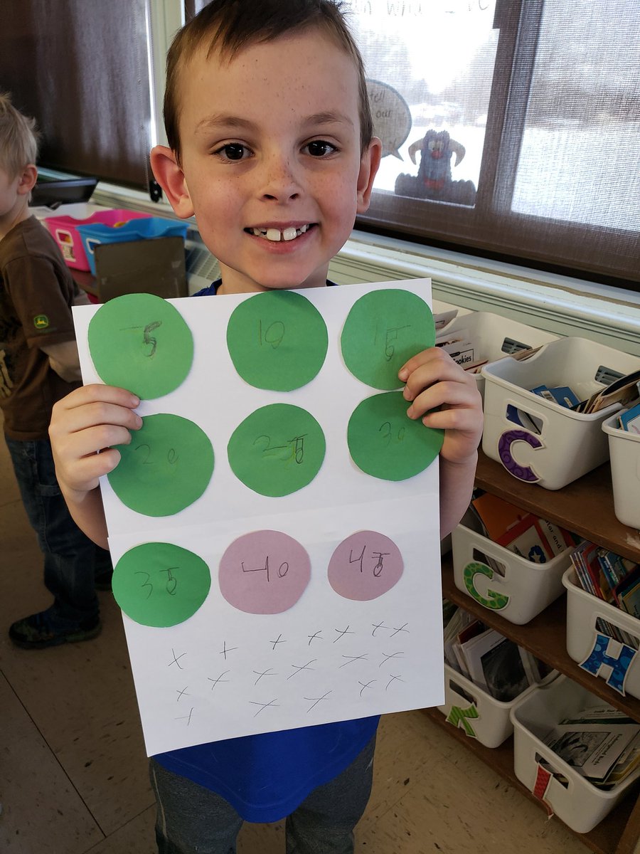 mrskingma's tweet photo. My #grade1 's really impressed me during our #learningplay today! Mapping, reading, number games, and writing oh my! Oh how far we have come! #proudteacher @GEDSB_Bulldogs @GEDSB https://t.co/PGAYMsPg8a