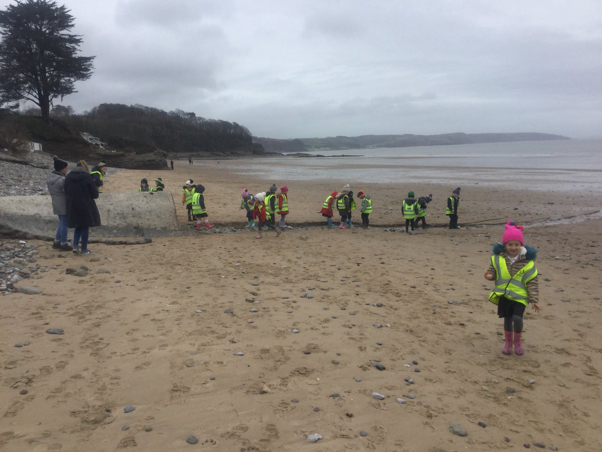 SaundersfootS's tweet photo. Storm Freya brought ‘The Storm Whale’ story to Miss. Parker’s Class this week. By Benja Davies. #ScpLlc #Scpout #experientiallearning https://t.co/uhzBlKR2B1