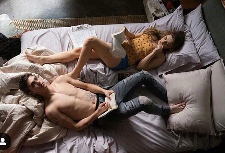 afterchile_cl's tweet photo. This is so perfect OMG 😍 #aftermovie https://t.co/YznbJZsZzH