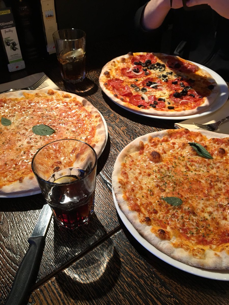 Zoltor_'s tweet image. #PizzaArmy mit @_Pizza999 &amp;amp; @akatsukiindy