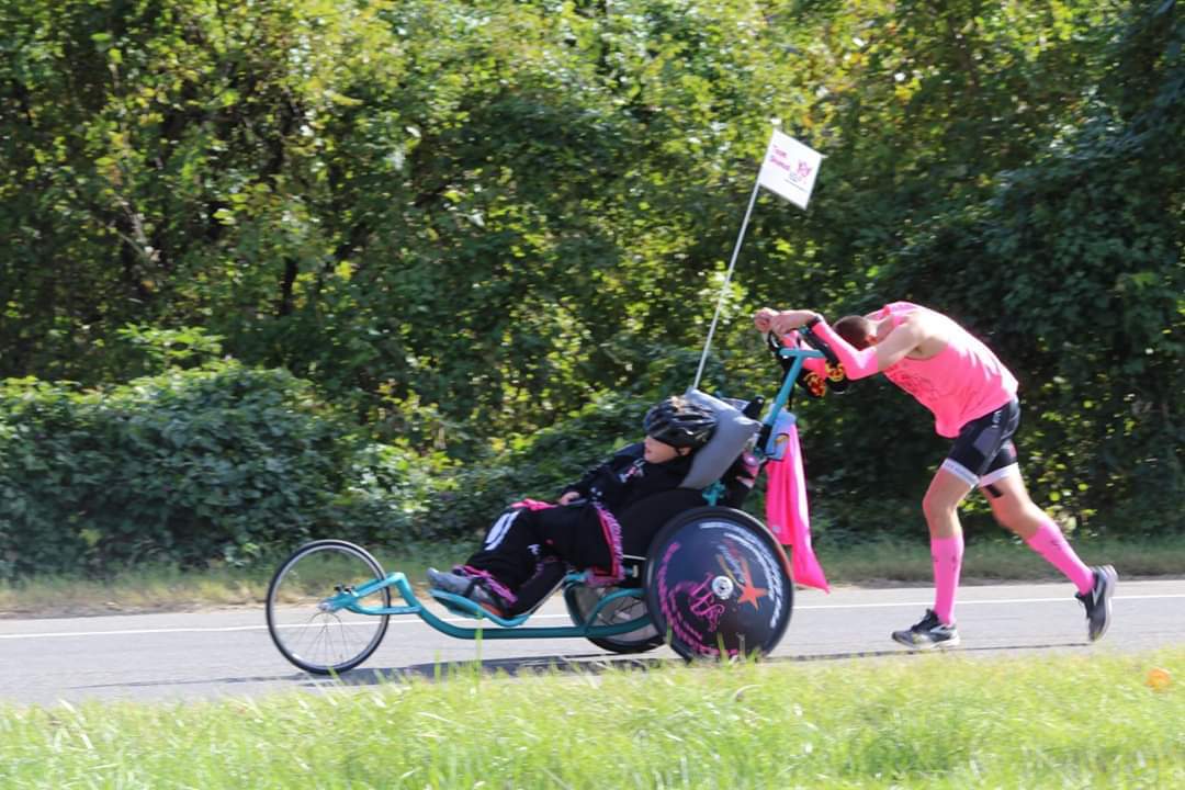 Power2Push's tweet photo. "You're my crutch when my legs stop moving"
#TogetherWeShall @ainsleys_angels #Power2Push https://t.co/Qg8IoISy2s