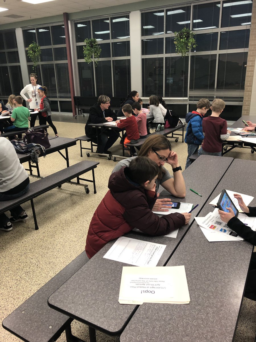 Miss_Wegman's tweet photo. STEAM investigations work night number two. Thankful for all our parent volunteers! @MadisonPlaceK5 https://t.co/H22KPgHPT1