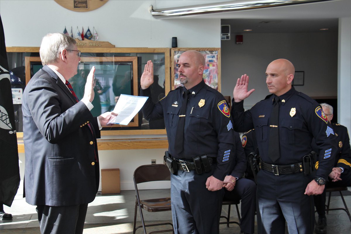 stamfordmayor's tweet photo. Congratulations to Sergeant Comstock and Sergeant Malanga. I had the honor of administering the swearing-in ceremony for them both today. https://t.co/k9JxP5nGDg