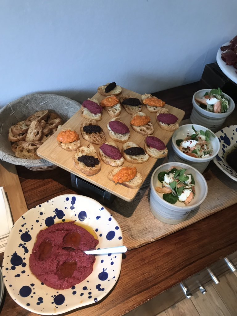 ChefGaryParsons's tweet photo. Today’s lunch for some special clients @HarveyBrockless @FenFarmDairy @YummyStilton @RapeseedOilFans and not forgetting The Cheese Boy @ConCharlton Thanks for your help https://t.co/tPui03nAWb