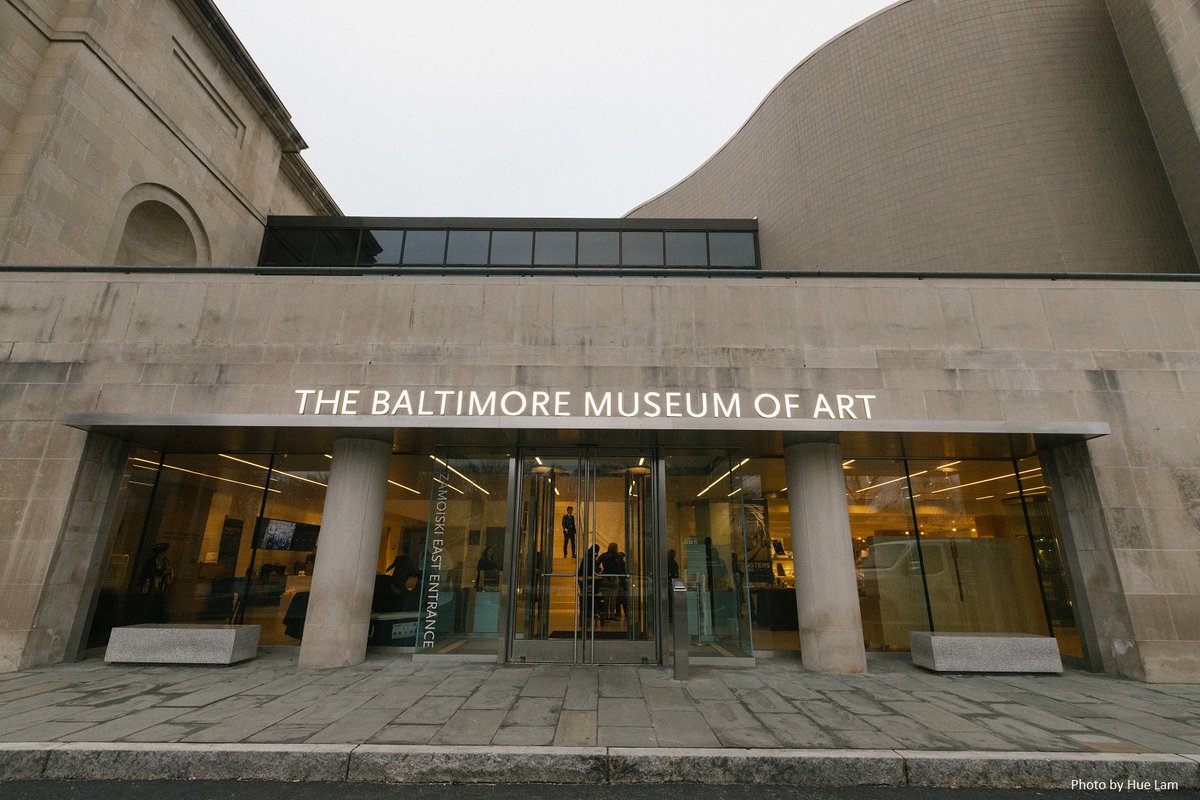 JapanEmbDC's tweet photo. Following the great turnout at DC's @FreerSackler, the #PrimeSake film screening and tasting experience also traveled to @artbma! The event gave Baltimore #sake fans a chance to enjoy "Kampai! For the Love of Sake," meet brewer Kosuke Kuji, &amp; enjoy sake from across Japan! https://t.co/WZ5drq2oih