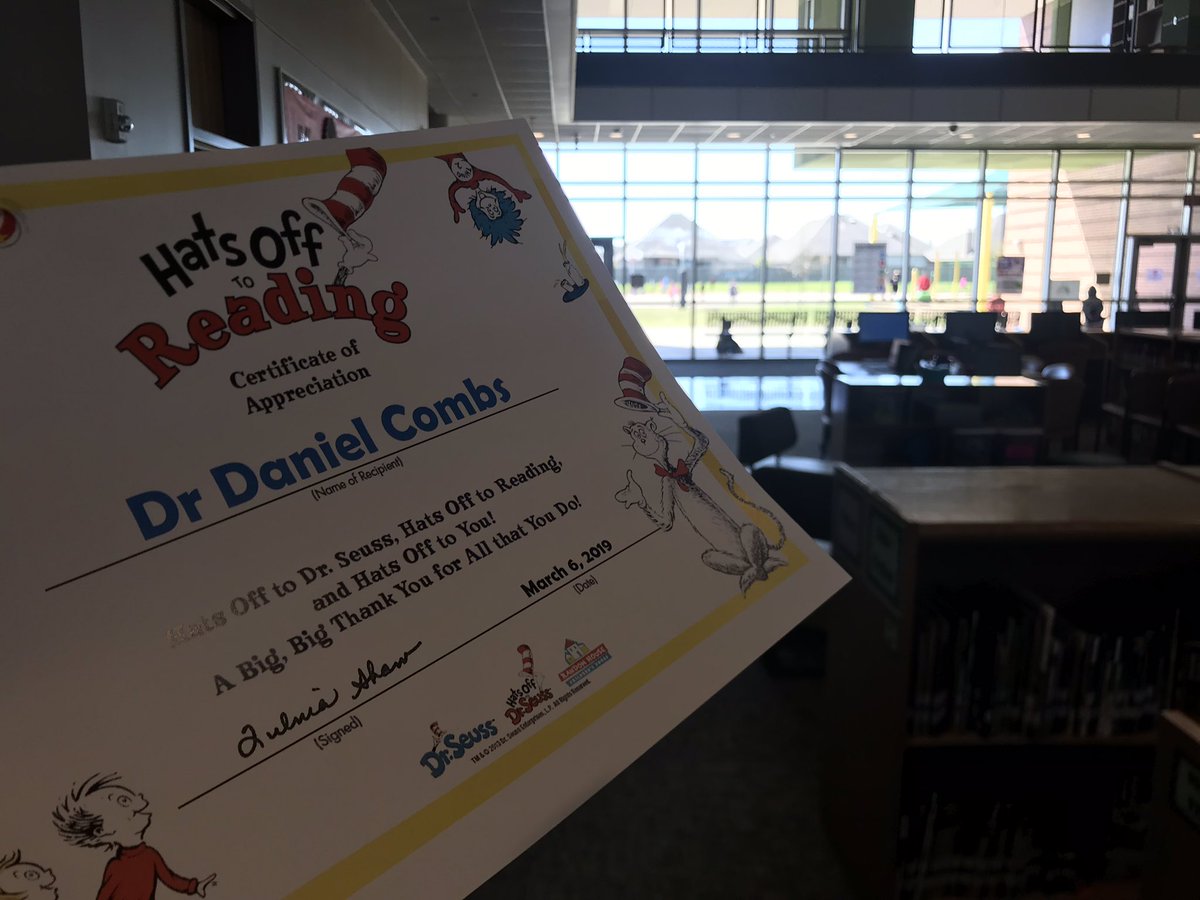 combs281's tweet image. Best part of my morning was spending time reading with Mrs. Martinez’ 3rd Grade class at @DukeElem! #MyAlvinISD