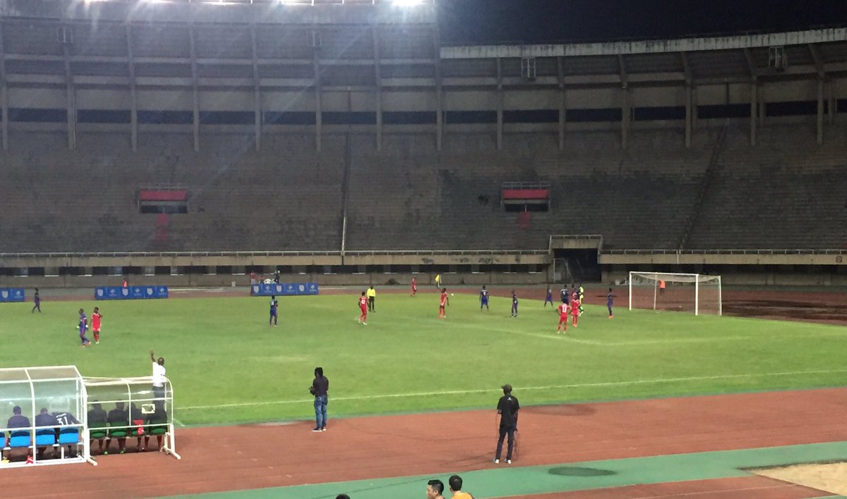 sanyukatv's tweet photo. #StarTimesUPL
#SCVKJSS
45’ | @SCVillaJogoo 0-2 @K_JSSFC
One minute of added time @Mandela_Stadium.
#SanyukaUpdates @StarTimesUganda @UPL https://t.co/Km9Rl2Tb4p