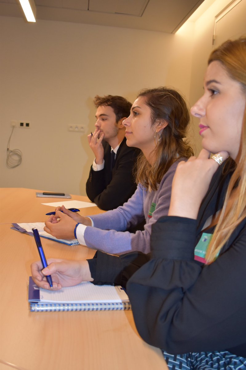 FundacionRevel's tweet photo. Las ganadoras del Euromodelo Joven 2018 y las ganadoras de la simulación del Consejo Europeo, gracias a @UEenColombia y @UEnoBrasil, mantuvieron una reunión con Eurodiputados como @SantiagoFisas y miembros del @EPPGroup como #JuanSalafranca en Bruselas. #ForeingPolicyInstruments https://t.co/5KkJ012MFV