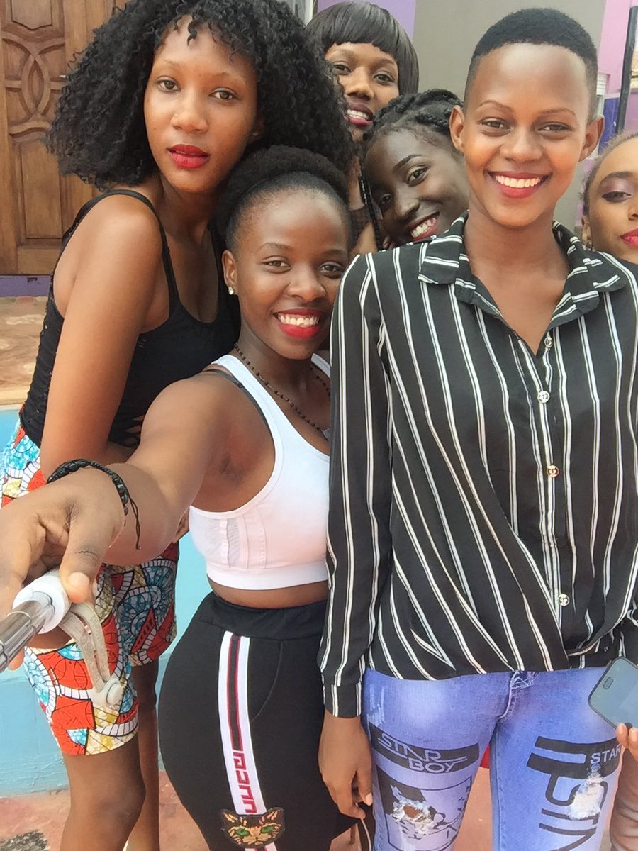 fylentertain's tweet photo. #Bella🇺🇬20YRS #LETICIA🇨🇩20YRS #SCOLA🇷🇼21YRS #STELLA🇺🇬20YRS #NUNU🇷🇼20YRS #HEILY🇷🇼20YRS .. .#WARDZMODELINGWORLD #WARDZMODELINGWORLDACADEMY #INTERNATIONALKIDMODELACADEMY #AFRICANREALESTMODELTVSHOW.. #NICOLEESTELA /#BANGZE@ARMPRESENTERS.. COPYRIGHTS@WMW2019 https://t.co/IEnmEZkAO8