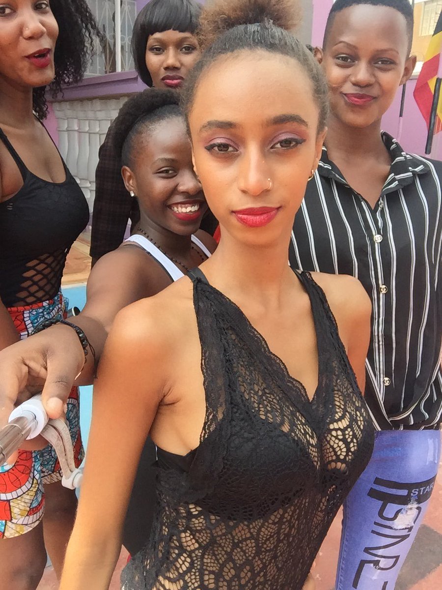 fylentertain's tweet photo. #Bella🇺🇬20YRS #LETICIA🇨🇩20YRS #SCOLA🇷🇼21YRS #STELLA🇺🇬20YRS #NUNU🇷🇼20YRS #HEILY🇷🇼20YRS .. .#WARDZMODELINGWORLD #WARDZMODELINGWORLDACADEMY #INTERNATIONALKIDMODELACADEMY #AFRICANREALESTMODELTVSHOW.. #NICOLEESTELA /#BANGZE@ARMPRESENTERS.. COPYRIGHTS@WMW2019 https://t.co/IEnmEZkAO8