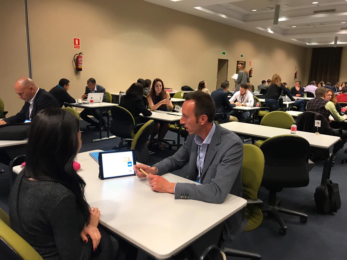 CetelemSpain's tweet photo. 📱 Jornada intensa en el #Digital1to1 de @Club_Ecommerce en #Sitges. ¿Quieres saber cómo hacer crecer tu tasa de conversión gracias a la financiación? Acércate a conocer la experiencia de nuestra plataforma de financiación #eCreditNow. https://t.co/TBI5hyWTxJ
