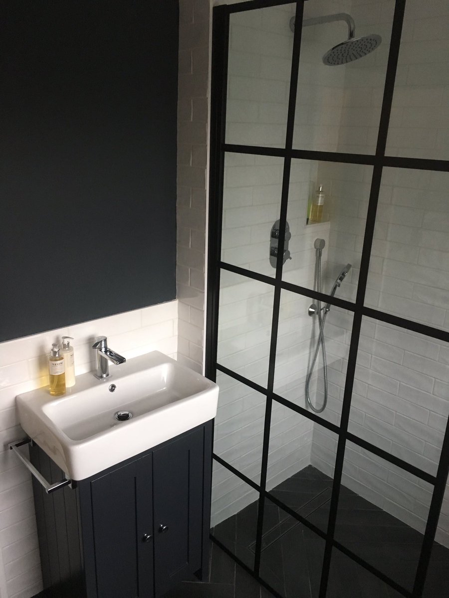 If Carlsberg did bathrooms they would contract Webertiling to do it for them.
All tiles and sanitary ware from <a href="/TileStyle/">TileStyle</a>