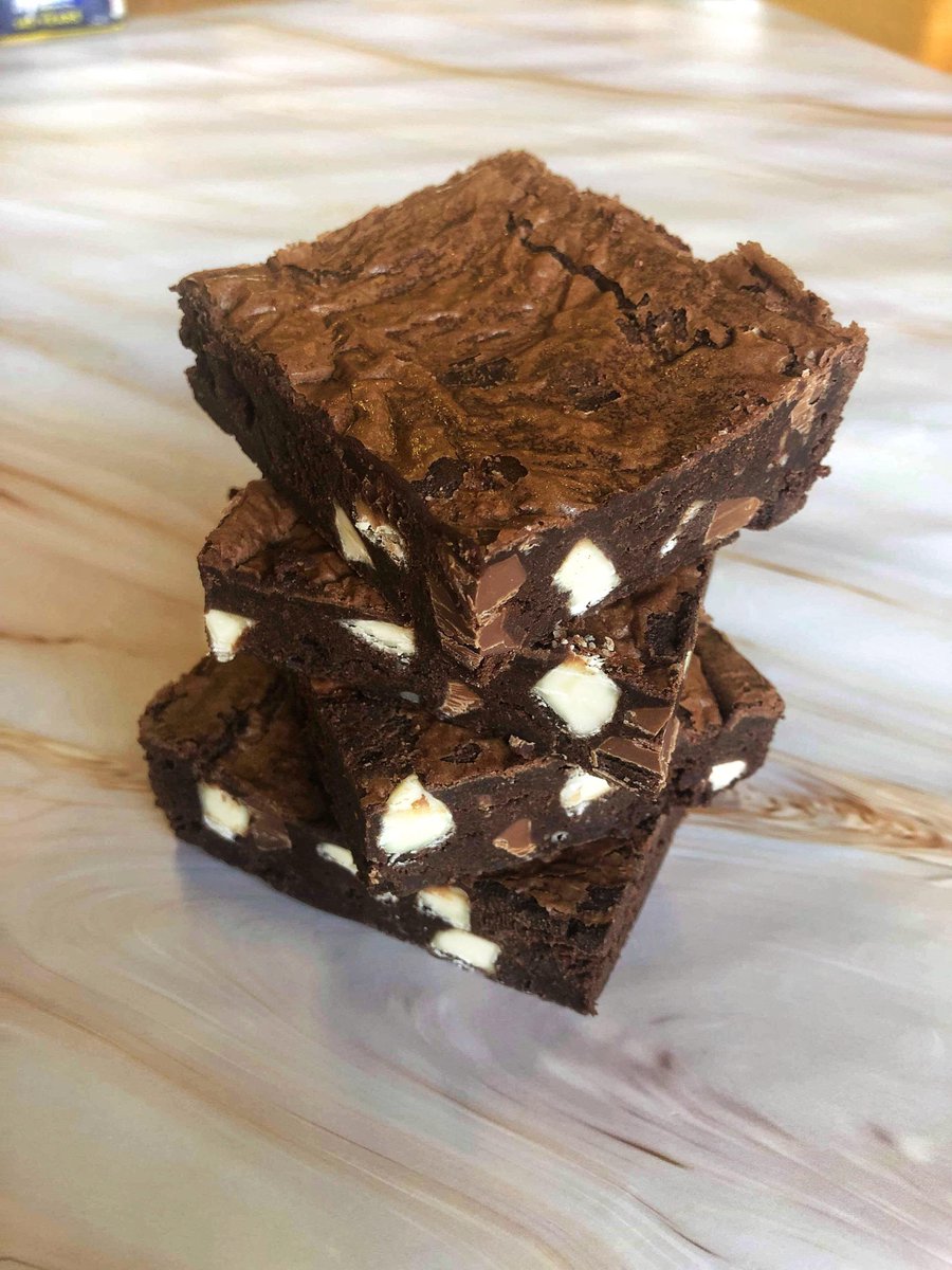 Check out our exclusive 'Brownie &amp; Speciality Coffee offer'!! get 4 brownies (selection of 7 yummy flavours!) with a bag of single origin speciality coffee for just £13.95. Don't miss out!! Visit 'Special Offers' on our website for more brownie goodness!! #coffee #brownies