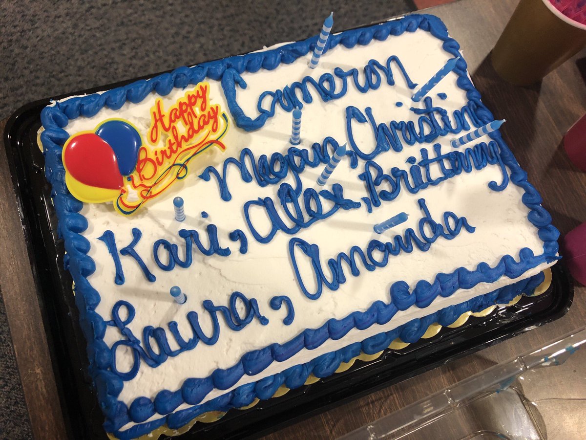 MrsHartgraves's tweet photo. Celebrating all of the recent birthdays for my amazing MHE SSS teammates today! Potluck lunch, for the win! #RisdConnects #sharelove #teamworkmakesthedreamwork https://t.co/ARkx9VSPPs
