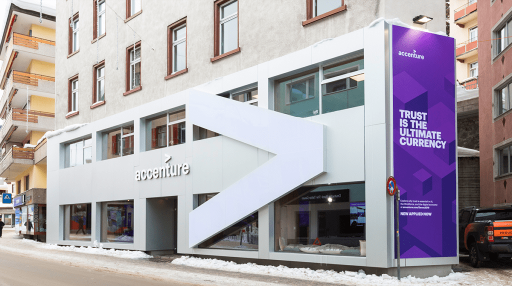 franciungaro's tweet photo. Il #Cybercrime potrebbe #costare alle #aziende 5.200 miliardi di dollari nel corso dei prossimi cinque anni https://t.co/op83lhavSj di @DigitalicMag un nuovo studio di @Accentureitalia: solo il 30% delle società ha davvero fiducia nella sicurezza di Internet https://t.co/MbRNbmM5Pb