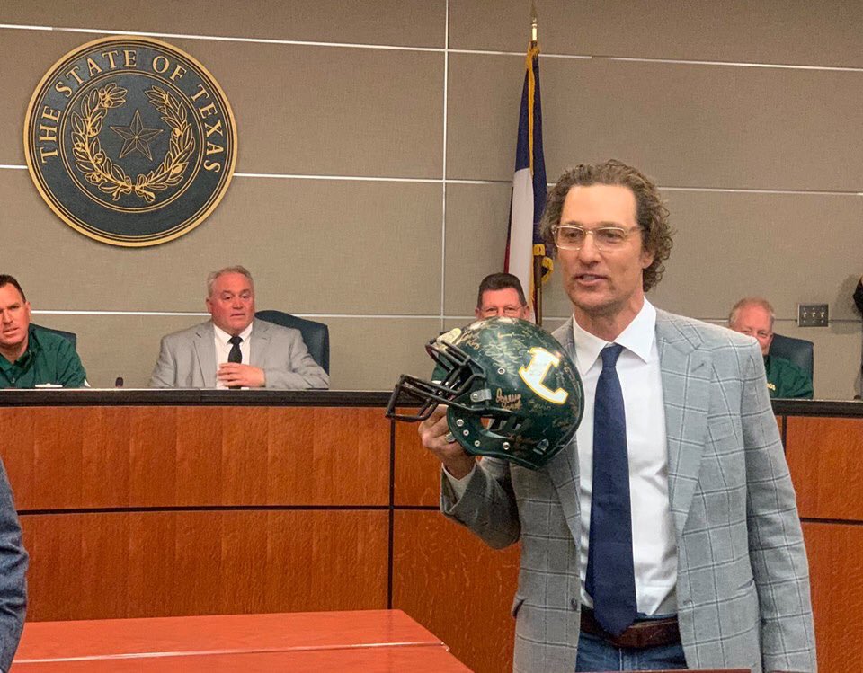 Y’all probably think I’m lying when I say McConaughey is a Lobo